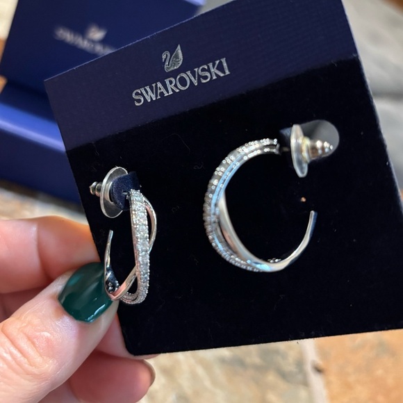 Swarovski Crystal Twist Hoop Earrings EUC - Picture 2 of 5